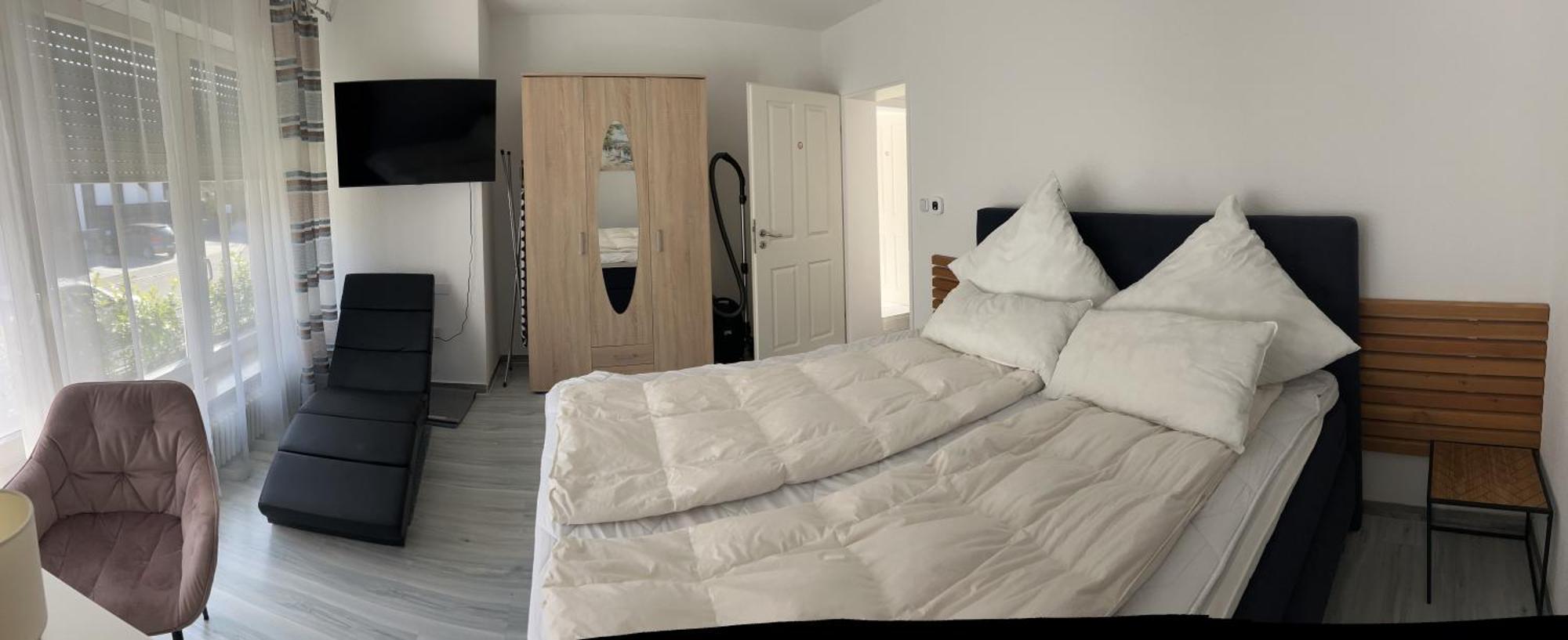 Bodensee Garten Retreat: Spacious Family Apartment with Private Garden Friedrichshafen Exterior photo
